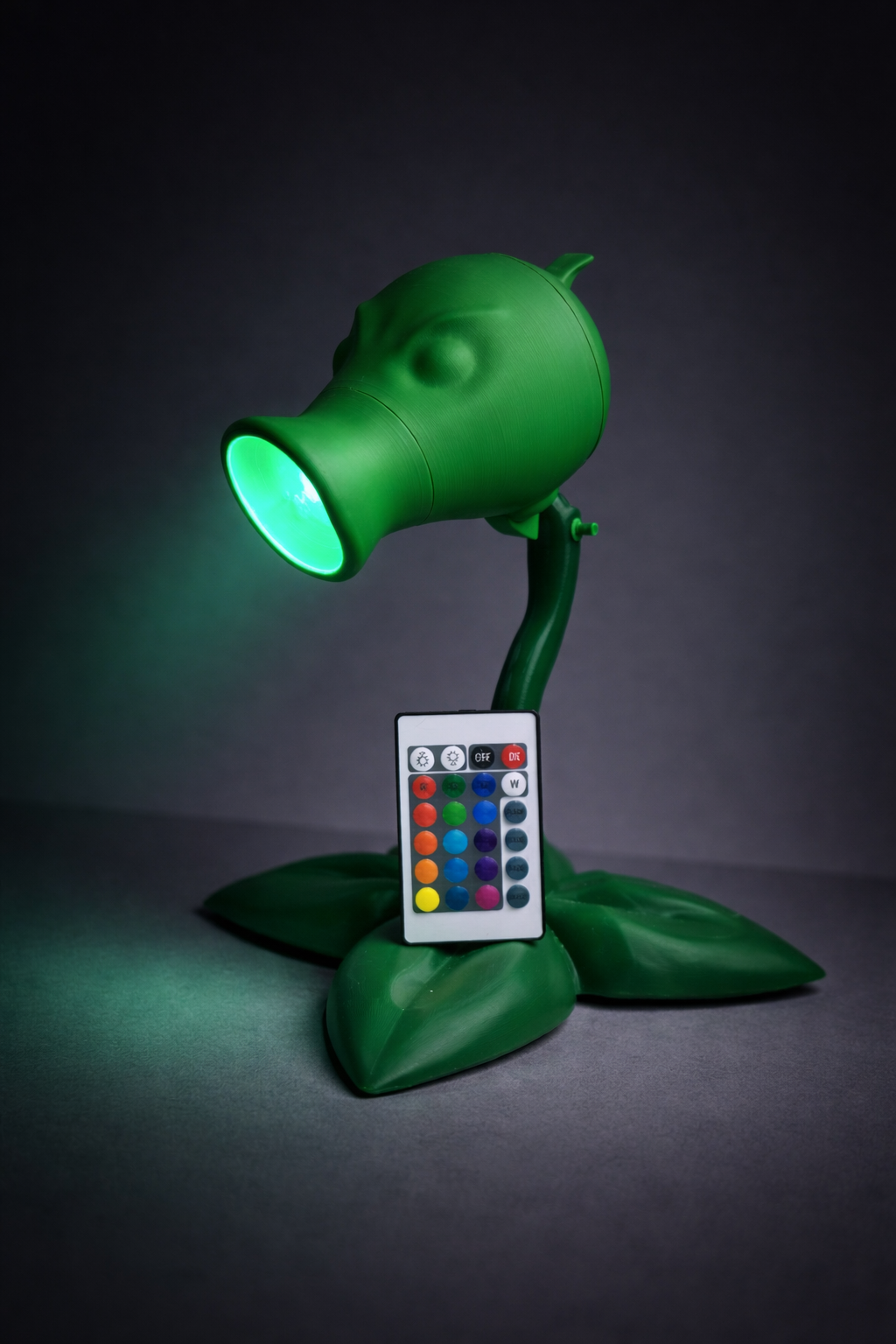 Luminária Fanart Plantas vs Zumbi